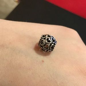 EUC Pandora Open Your Heart Charm
